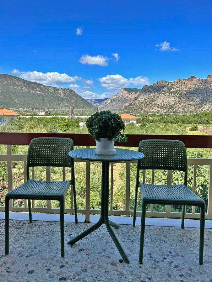 Thassa Beach Apartment No1 Leonídion Екстериор снимка